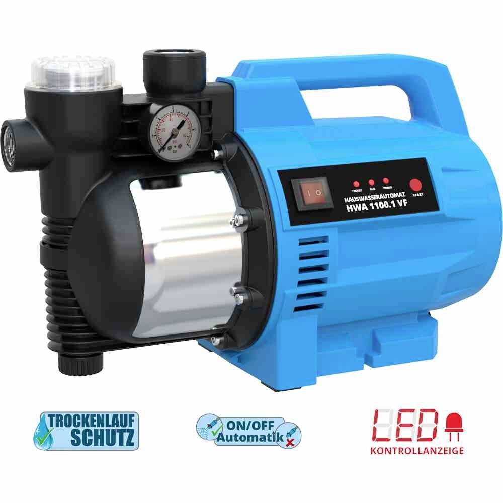 Pompa odśrodkowa w kolorze niebieskim z czarnym manometrem po lewej stronie. Oznaczona napisem 'HWA 1100-1 VF'. Symbole: zabezpieczenie przed suchobiegiem, tryb automatyczny, wskaźnik LED.