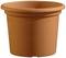 Pusty, terakotowy doniczka z tworzywa sztucznego, odpowiednia do użytku wewnątrz lub na zewnątrz.