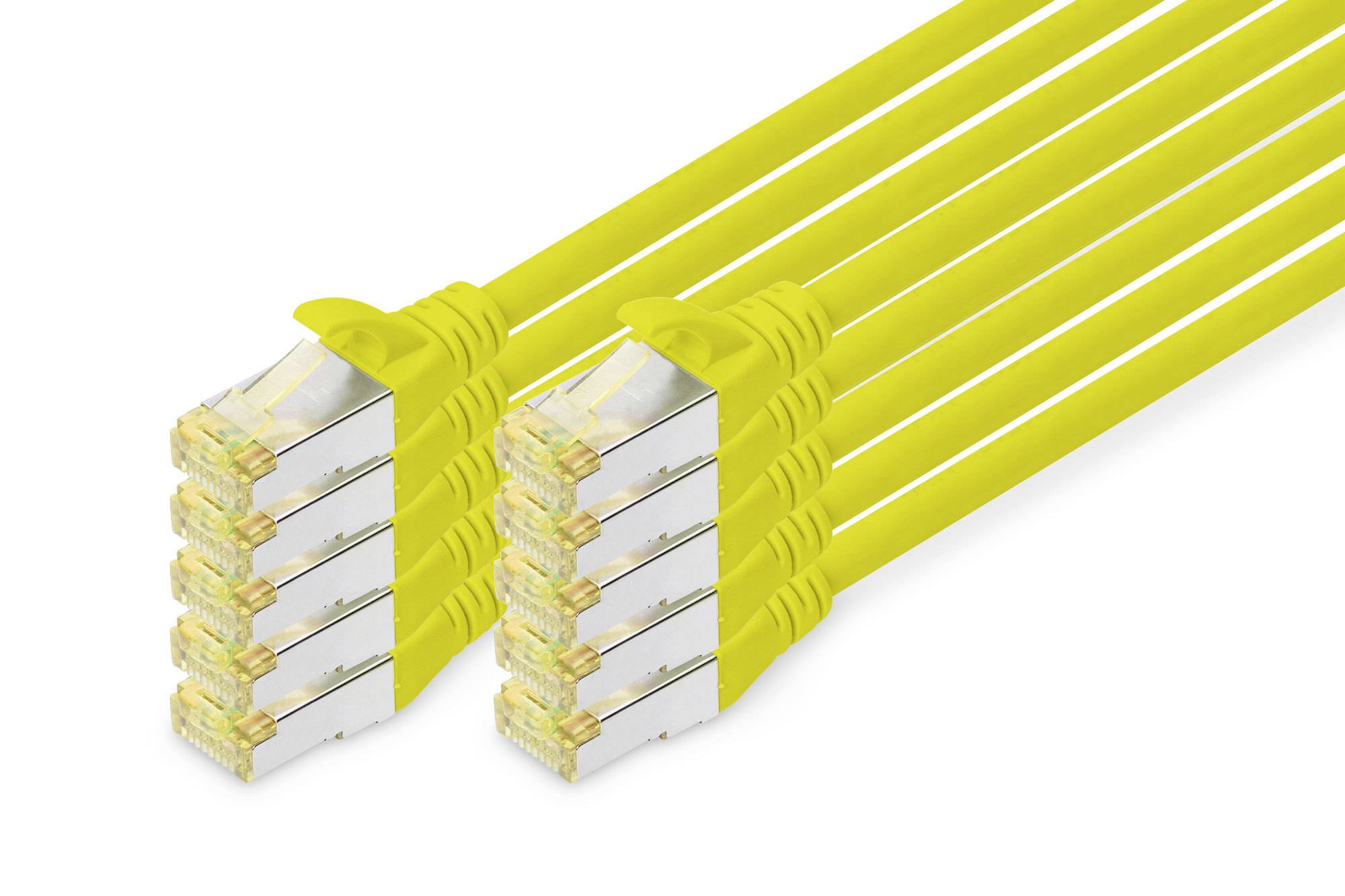 Żółte kable sieciowe Ethernetułożone w dwóch sąsiadujących stosach, po pięć kabli w każdym, symbolizujące połączenia danych.
