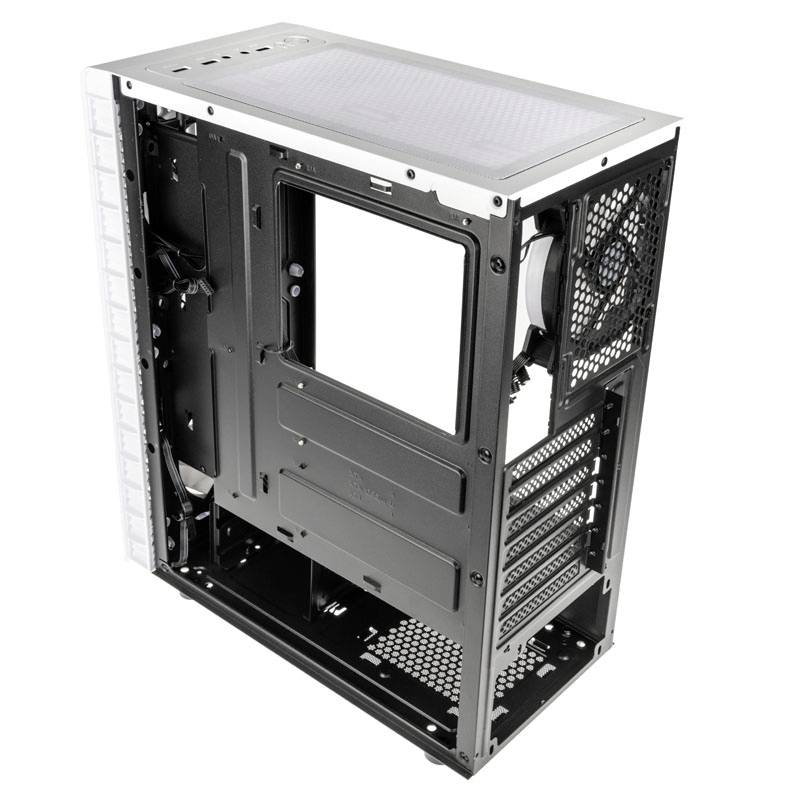 Otwarta obudowa komputera, widok z góry. Widoczny obszar płyty głównej. Wentylator z tyłu, różne sloty rozszerzeń i otwory prowadzące kable.