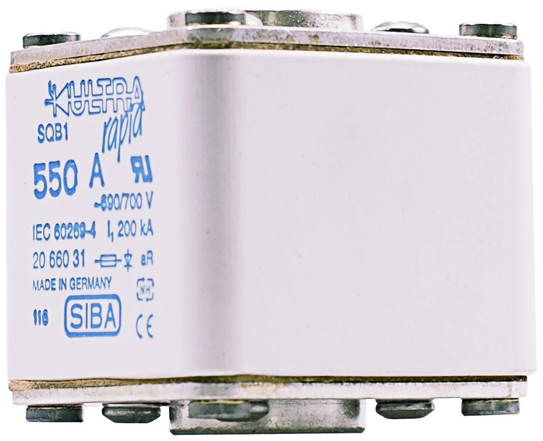 Duży przemysłowy bezpiecznik z napisem 'Ultra Rapid SQB1, 550 A, 690/700 V', wyprodukowany w Niemczech.