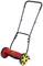 Czerwona, ręczna kosiarka bębnowa z czarnymi uchwytami i żółtymi kołami, przeznaczona do pielęgnacji trawnika.