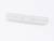 Biały, prostokątny pasek z tworzywa sztucznego z kilkoma małymi haczykami; prawdopodobnie część większej konstrukcji lub mechanizmu.