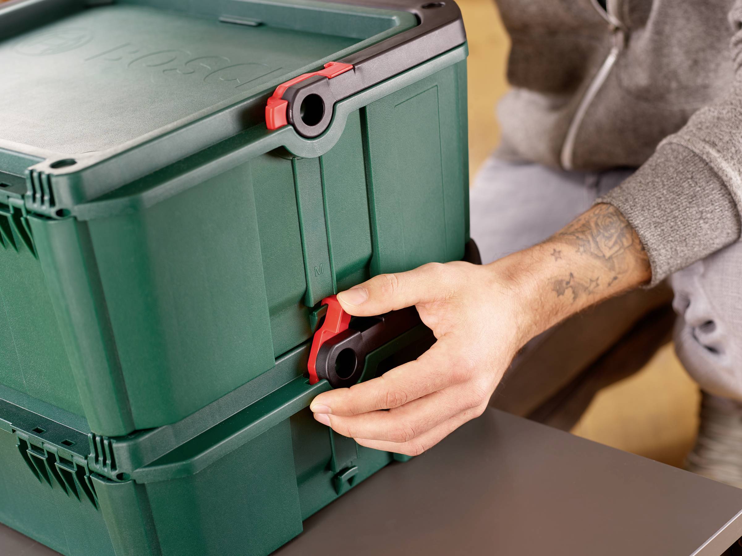 Ящик для інструментів Bosch Home and Garden neu 1600A01SR4 (Д x Ш x В) 343 x 391 x 171 мм