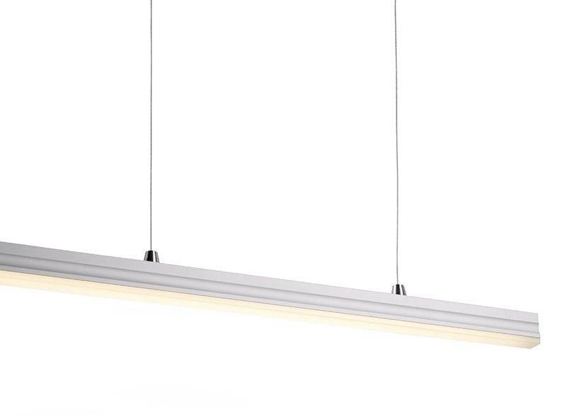 Nowoczesna lampa wisząca zawieszona na dwóch przewodach. Emituje ciepłe światło. Idealna do wnętrz w stylu współczesnym.