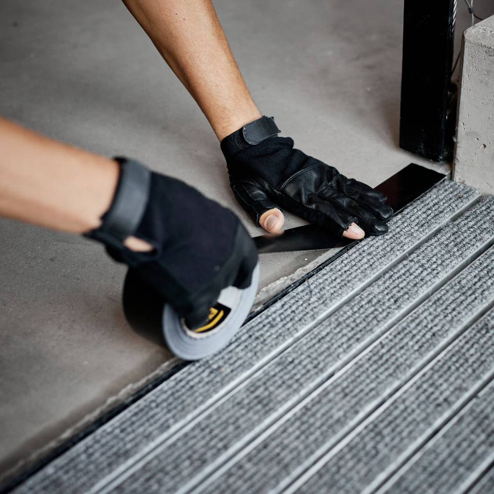 Клейка стрічка DEFENDER від Adam Hall DTEXAVB50 EXA-TAPE-VALUE B 50 (Д x Ш) 50 м x 50 мм 50 м 1 шт.