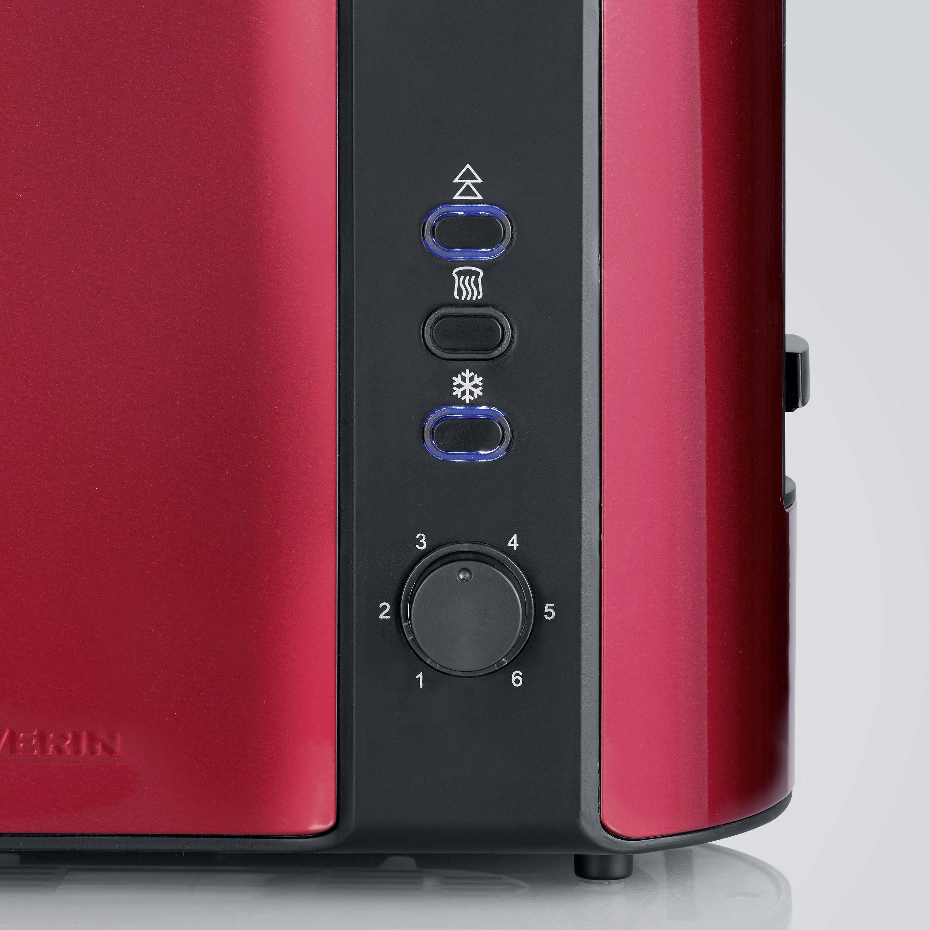 Czerwony toster z pokrętłami do podgrzewania, rozmrażania i regulacji stopnia zbrązowienia od 1 do 6. Widok główny przedstawia lewą stronę urządzenia.