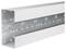 Obraz przedstawia prostokątny, metalowy kanał z otworami i szynami wewnątrz. Służy on do prowadzenia kabli lub montażu elementów nośnych.