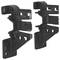 Dwie czarne uchwyty z tworzywa sztucznego z prostokątnymi wycięciami. Są one symetryczne i nadają się do mocowania na płaskich powierzchniach.