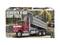 Opakowanie zestawu modelarskiego Revell przedstawiającego ciężarówkę wywrotkę Kenworth W-900, zilustrowane czerwoną ciężarówką modelu i żółtą koparką w tle.