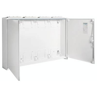 Otwarty, pusty rozdzielnik elektryczny z bocznym panelem drzwiowym, gotowy do zainstalowania elementów elektrycznych.