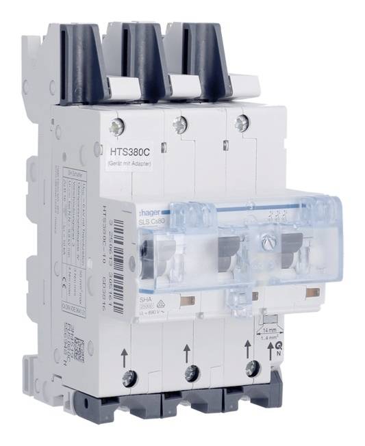 Trójbiegunowy wyłącznik nadprądowy marki HTS380C, przystosowany do sieci 380V, wyposażony w osłonę ochronną i oznaczone zaciski.