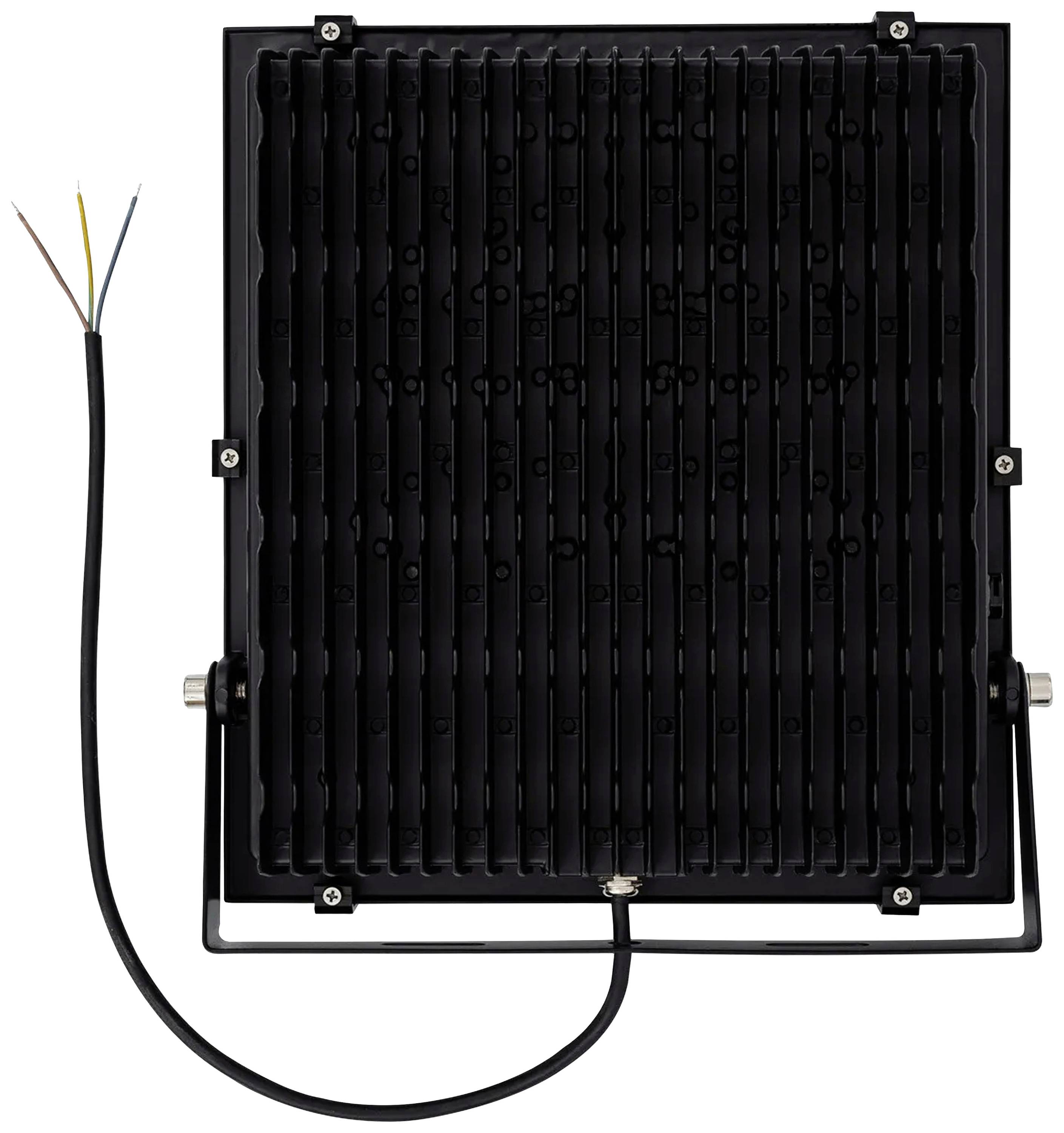 'Widok z tyłu czarnego reflektora LED z widocznym żebrowaniem chłodzącym i odchodzącym przewodem zasilającym.'