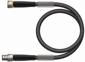 Czarno-szary kabel z metalowymi wtyczkami na obu końcach, lekko zwinięty.