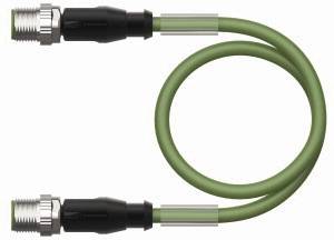 Zielony kabel połączeniowy z czarnymi wtyczkami na obu końcach, ułożony w lekkim łuku.