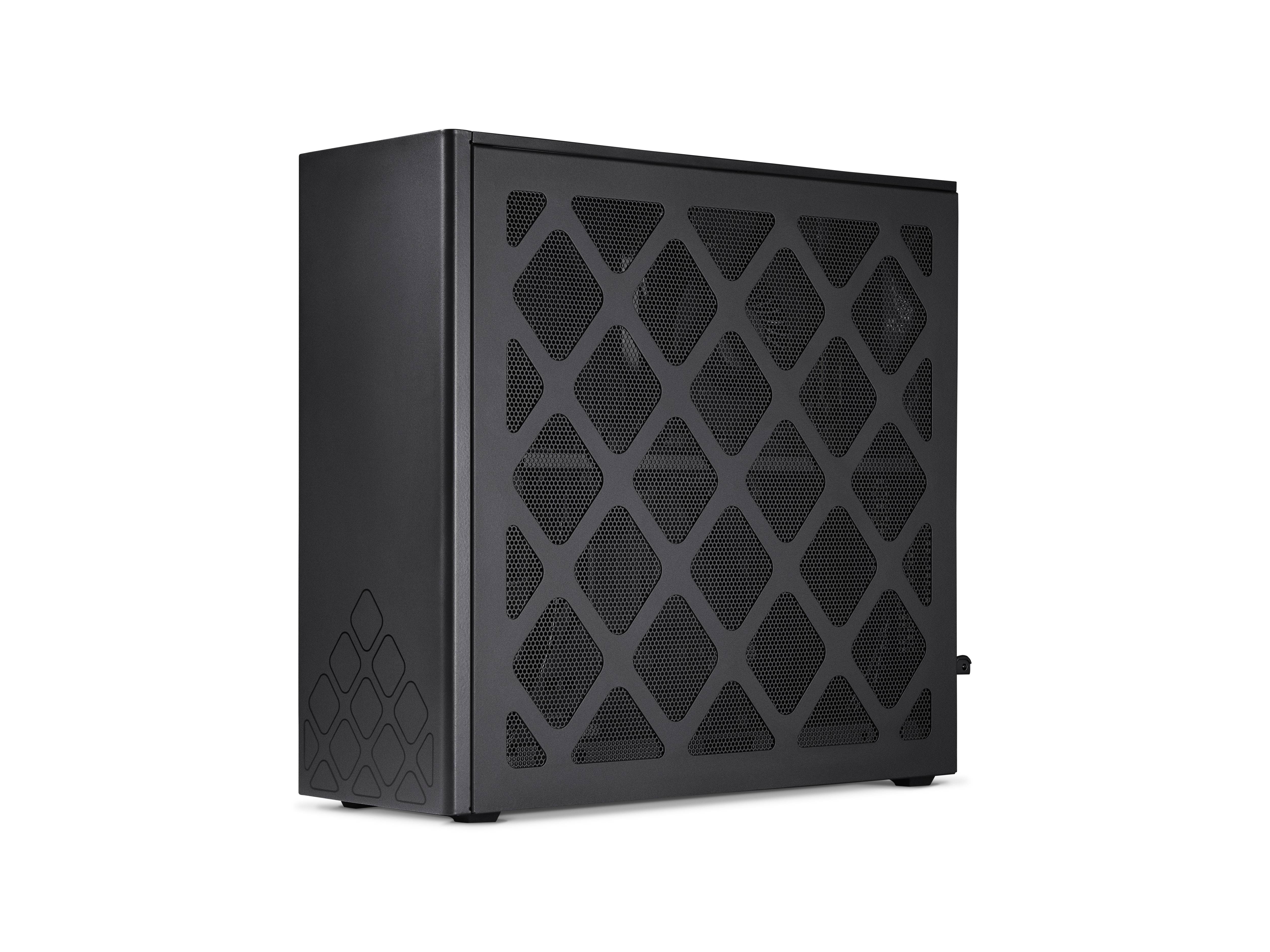Czarna obudowa komputera z boczną siatką wentylacyjną. Minimalistyczny i nowoczesny design bez widocznych logo marki.