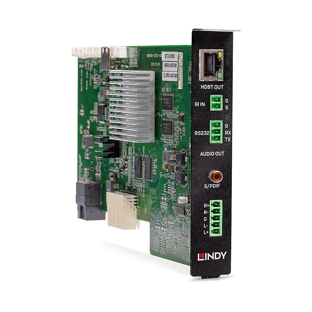 Zielona płytka elektroniczna z różnymi złączami, w tym HDBaseT, HDMI i S/PDIF, marki Lindy.