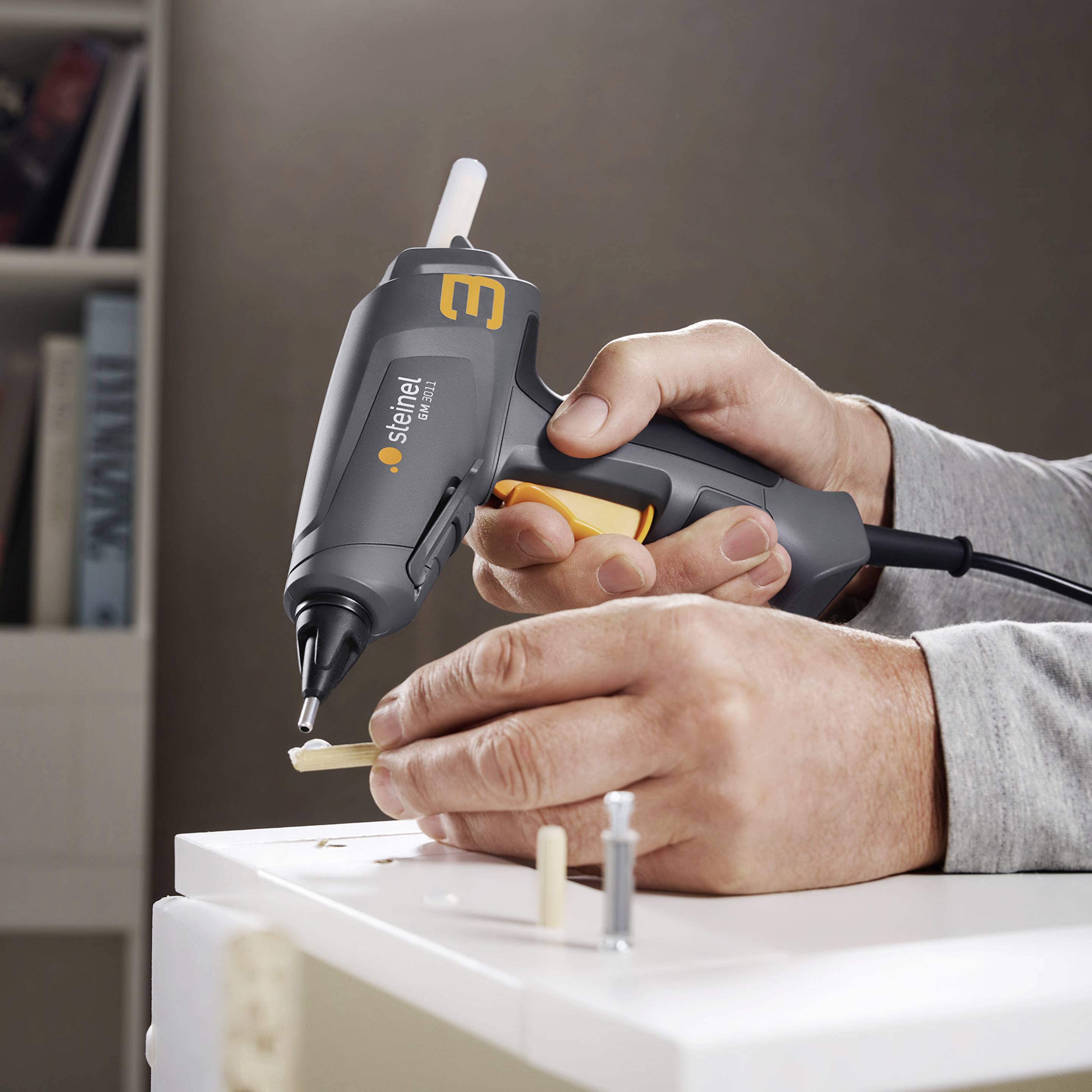 Клейовий пістолет Steinel KLEBEPISTOLE GLUEMATIC 3011 11 мм 45 Вт 230 В 1 шт.