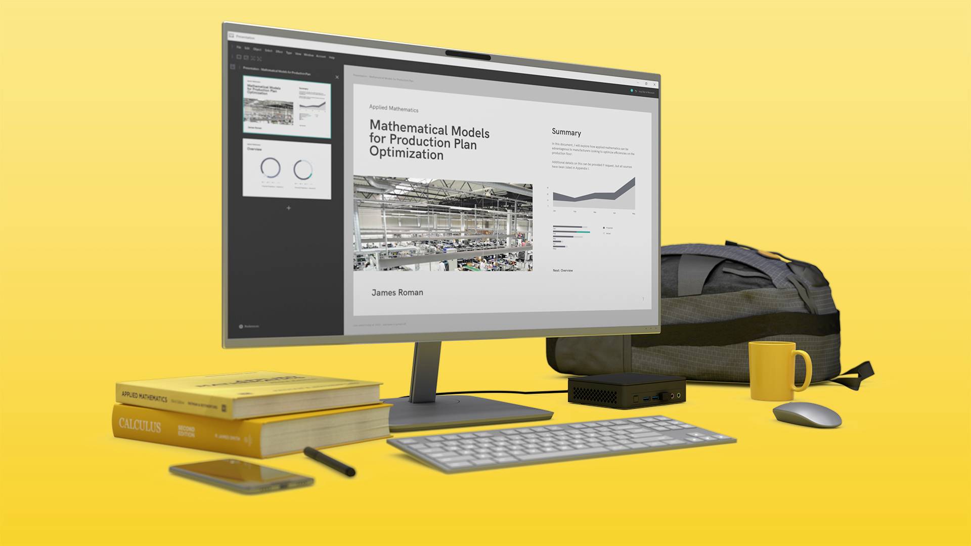 Monitor komputerowy wyświetla prezentację zatytułowaną 'Modele matematyczne optymalizacji planu produkcji'. Obok niego leżą książki, torba, kubek oraz mysz komputerowa.
