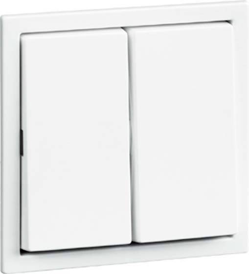 Biały podwójny włącznik na ścianie, typowy dla wnętrz, o prostym, funkcjonalnym designie.
