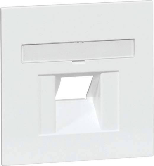 Pojedyncze białe gniazdo sieciowe na ścianie, z prostokątnym otworem do podłączenia kabla.