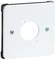 Biała, kwadratowa płyta osłonowa z centralnym otworem i dwoma otworami na śruby, odpowiednia do prac montażowych.