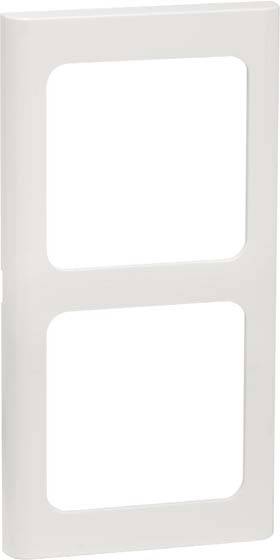 Podwójna biała osłona gniazd wtykowych z prostokątnymi wycięciami na dwa przyciski lub gniazda, o minimalistycznym designie.