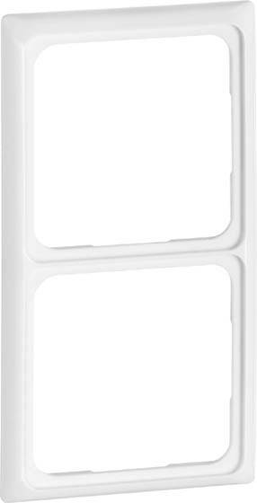 Podwójna ramka, prostokątna, wykonana z białego tworzywa sztucznego, do montażu włączników lub gniazd elektrycznych na ścianie.