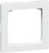 Biała, kwadratowa ramka plastikowa z zaokrąglonymi narożnikami, prawdopodobnie do włącznika światła lub gniazdka elektrycznego.