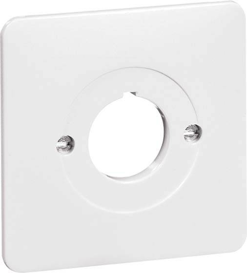 Biała, kwadratowa płytka ścienna z okrągłym wycięciem i dwoma śrubami, służąca do zakrycia przepustów kablowych lub złączy.