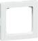 Białe kwadratowe ramki do gniazdek z tworzywa sztucznego, z zaokrąglonymi narożnikami, do montażu ściennego.