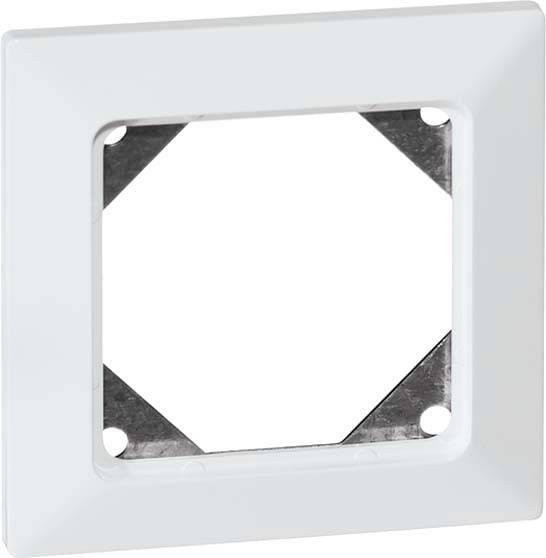 Biała, kwadratowa rama maskująca do włączników światła lub gniazdek elektrycznych, z centralnym wycięciem i metalowymi elementami mocującymi.
