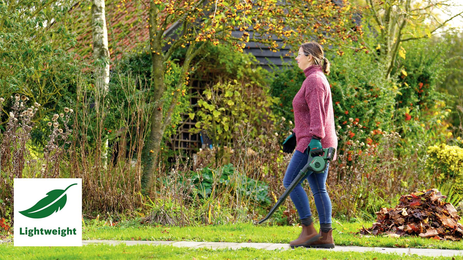 Акумуляторний повітродув Bosch Home and Garden 06008A0600 UniversalLeafBlower 18V-130 з акумулятором 18 В