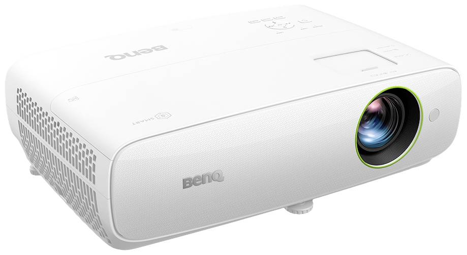 Biały projektor marki BenQ z zaokrąglonymi krawędziami, obiektywem z przodu po prawej stronie i otworami wentylacyjnymi z boku.