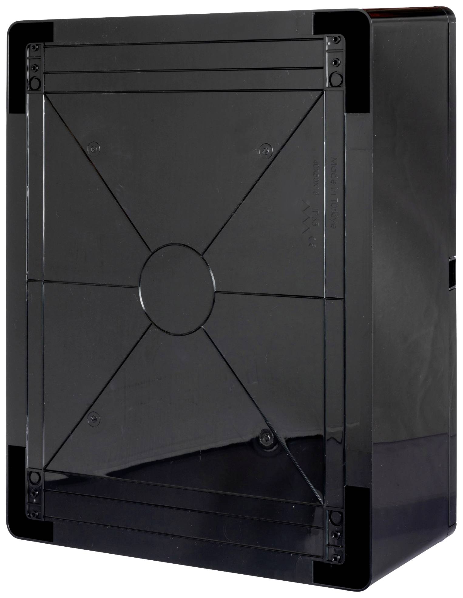 Czarna kwadratowa plastikowa pokrywa o strukturowanym wzorze i kołowym centrum. Odpowiednia do zastosowań technicznych lub przemysłowych.