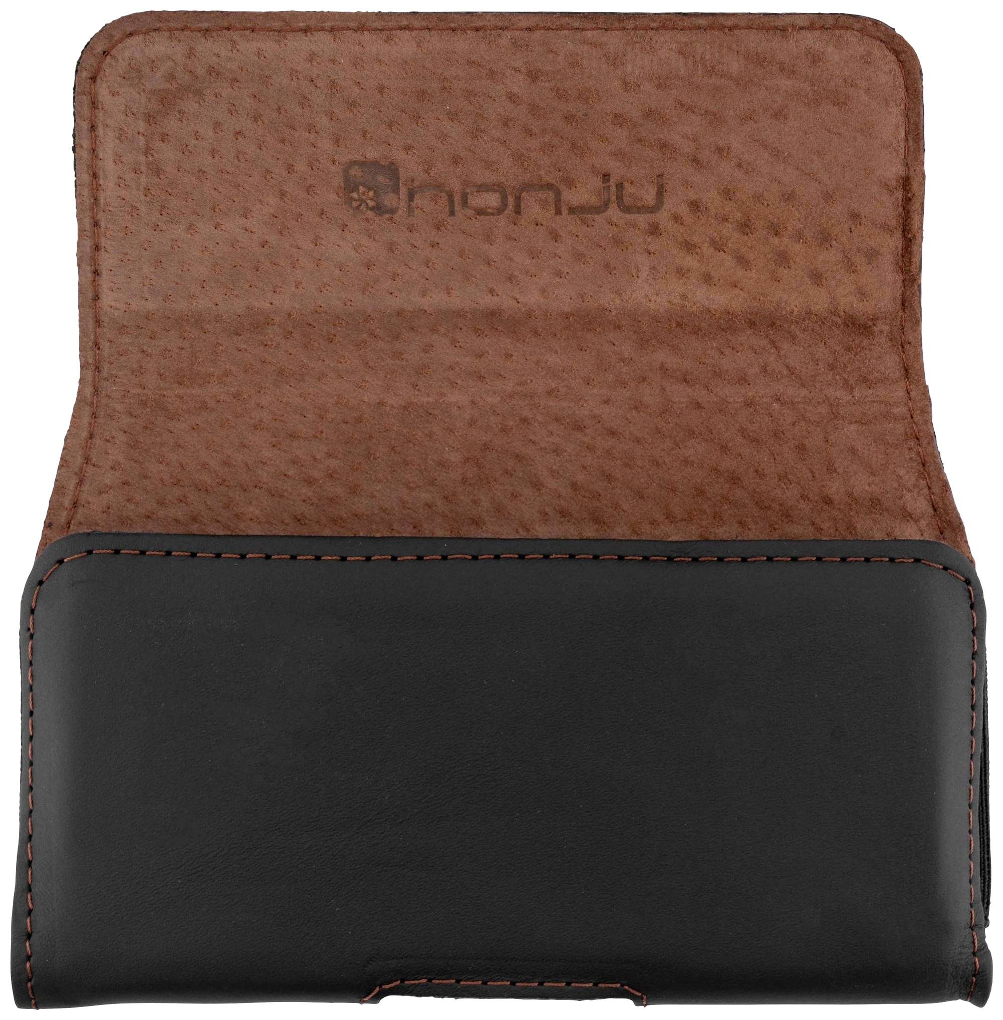 Czarna skórzana portmonetka otwarta, widoczna brązowa strona wewnętrzna, prezentująca wytłoczone logo. Minimalistyczny design, eleganckie rzemiosło.