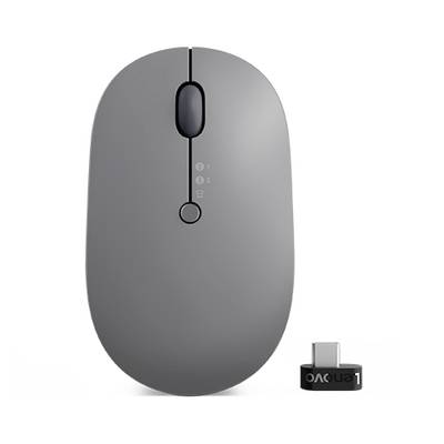 Szara bezprzewodowa mysz i odbiornik USB-C. Mysz posiada dwa przyciski i rolkę przewijania. Obok leżący odbiornik USB-C.