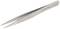 Metalowa pinceta chirurgiczna o delikatnych końcówkach i prążkowanych uchwytach, przeznaczona do precyzyjnego manipulowania małymi obiektami.