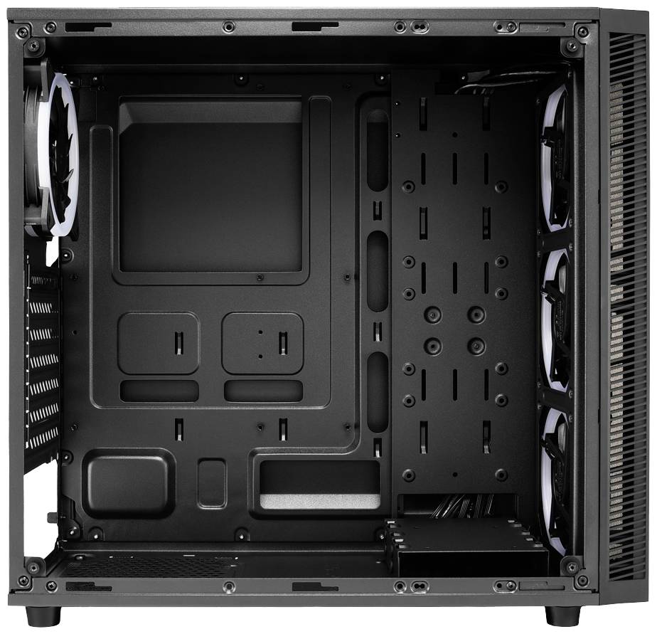 Obudowa komputera od wewnątrz: Czarna, pusta obudowa z wieloma miejscami na wentylatory oraz szczelinami do prowadzenia kabli, odpowiednia do montażu komputera.