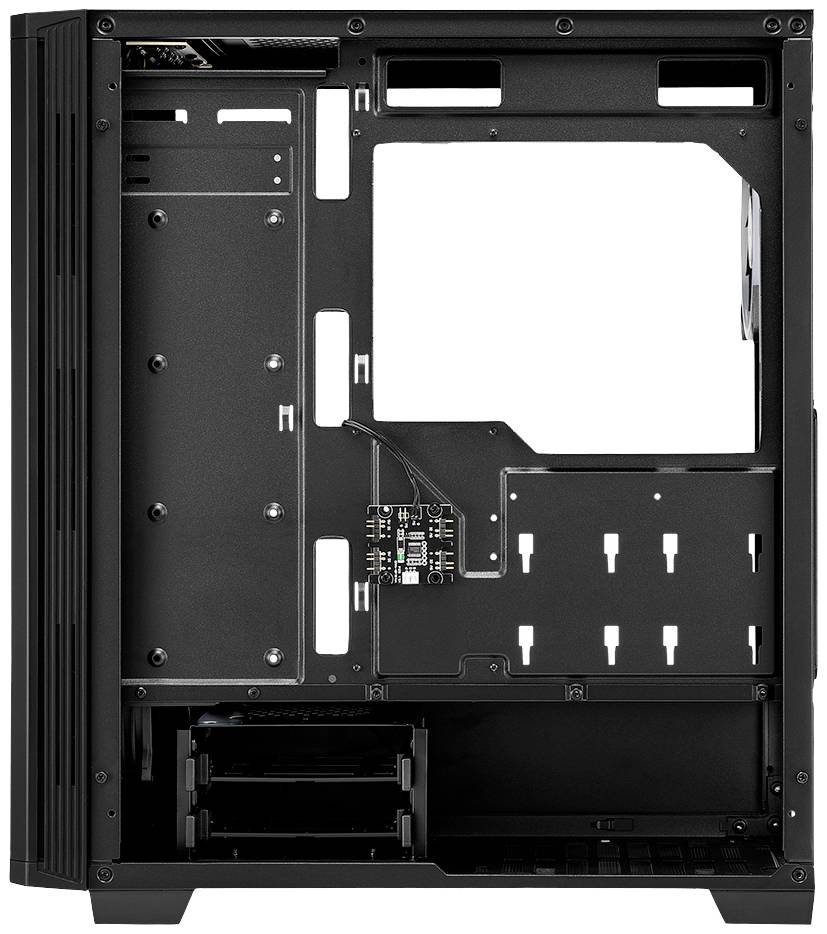 Czarna obudowa komputera lakierowana, z otwartą przestrzenią wewnętrzną, wieloma przepustami kablowymi oraz kieszeniami na dyski twarde i napędy.