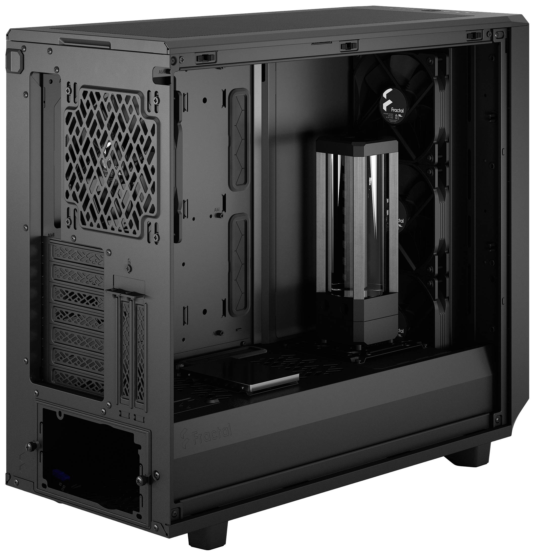Obudowa komputera w kolorze czarnym, otwarta, prezentuje wnętrze z wentylatorami i elementami chłodzenia wodnego. Gotowa do zamontowania podzespołów.