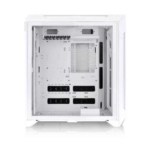 Białe obudowa komputerowa bez komponentów, kompatybilna z płytami głównymi ATX; posiada liczne szczeliny wentylacyjne i miejsce na zarządzanie kablami.