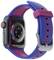 Smartwatch z niebieskim i czerwonym paskiem. Widoczny tył obudowy i obudowa czujników.