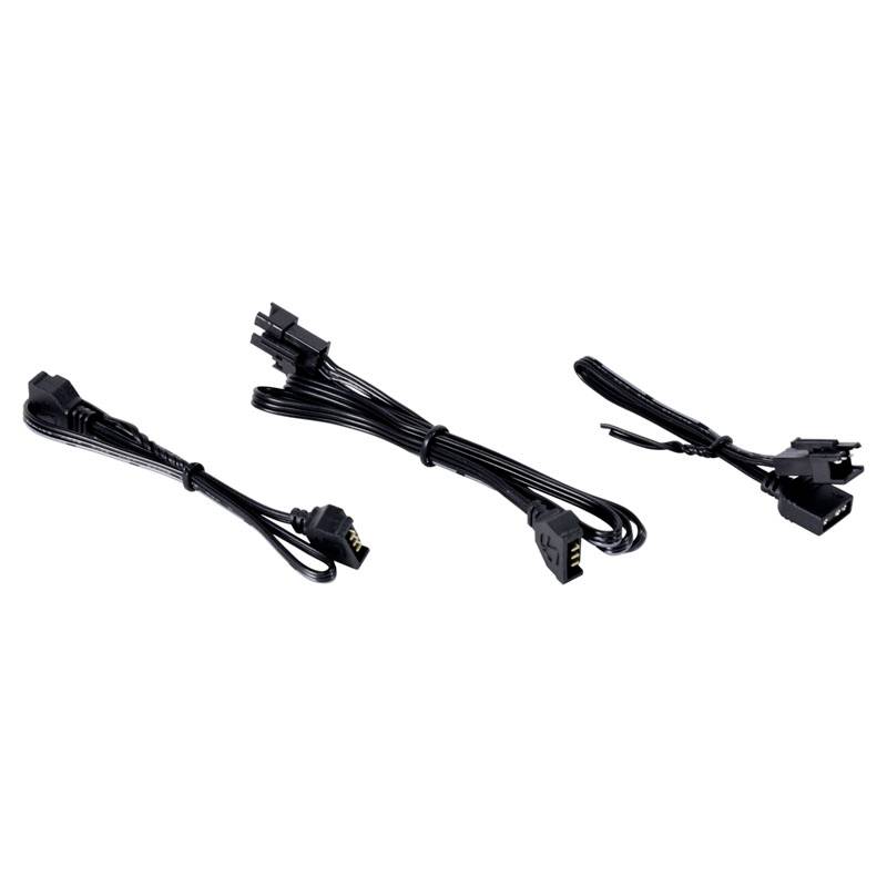 Trzy czarne kable komputerowe z różnymi złączami na białym tle.