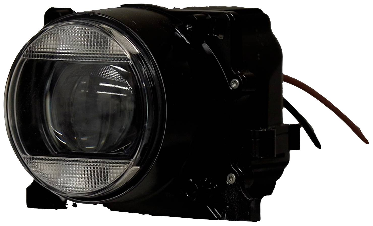 Pojedyncze światło samochodowe w czarnej obudowie z widocznymi przewodami po prawej stronie.