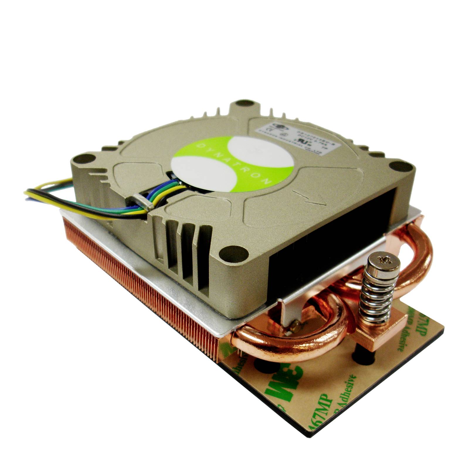 Chłodnica z wentylatorem i miedzianymi rurkami heat pipe do chłodzenia elementów elektronicznych. Mechanizm mocujący widoczny.