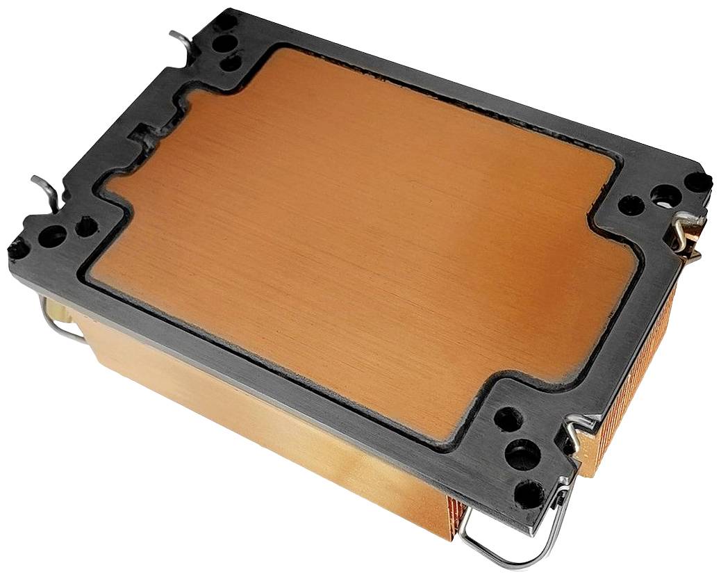 Miedziany radiator do elektroniki w kształcie prostokąta z czarną ramką i srebrnymi zaciskami w narożnikach.