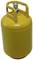 Żółty metalowy zbiornik gazowy z zaworem u góry, typowo stosowany do transportu i magazynowania gazów skroplonych.
