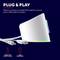 Tekst 'PLUG & PLAY': Proste podłączenie; przewód AUX do dźwięku oraz przewód USB do zasilania. Obraz przedstawia kable.