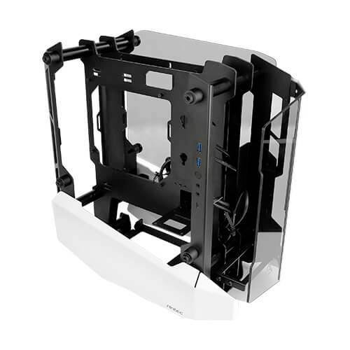 Obudowa komputera z otwartą konstrukcją w nowoczesnym stylu z transparentnymi bokami i białymi akcentami. Idealna do indywidualnych buildów komputerowych.